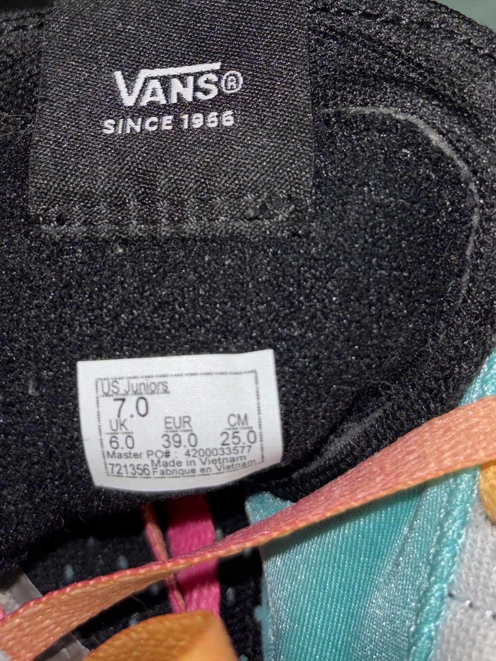 Vans ComfyCush SK8-Hi Black Suede Colorful Laces - JUNIORS 7 / women’s 8.5 - Picture 10 of 10